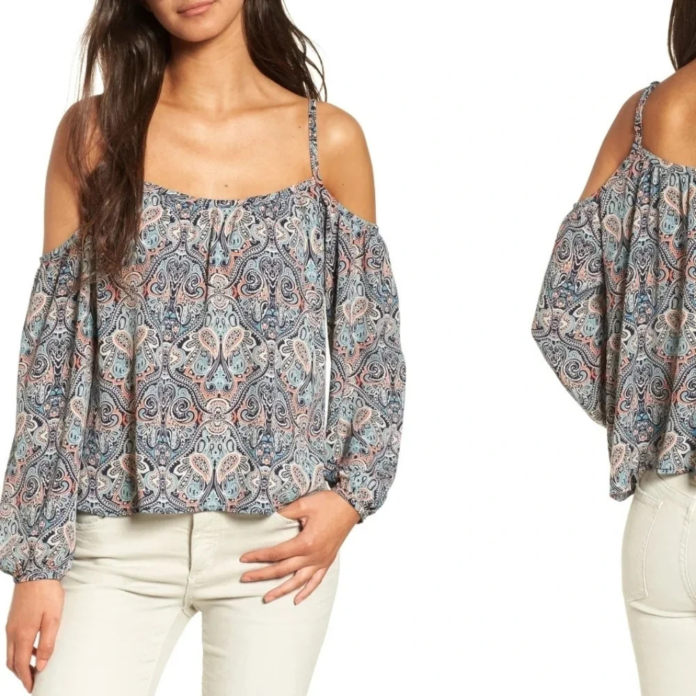 NWT Cupcakes and Cashmere Paisely Boho Print Cold Shoulder Top S